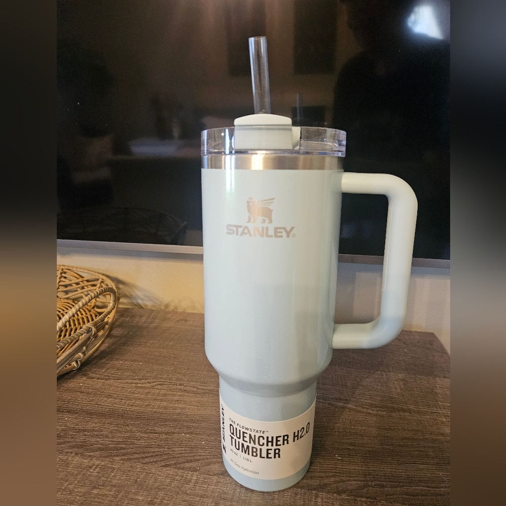 NWT 🫐🥛Stanley 40oz Blueberry Milk